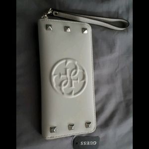 Guess wallet